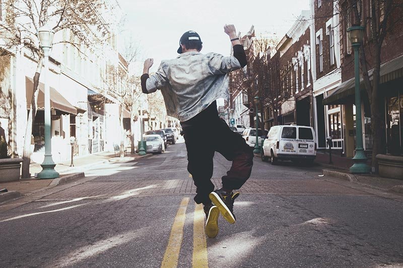 About 3 andre hunter p I9wV811qk unsplash